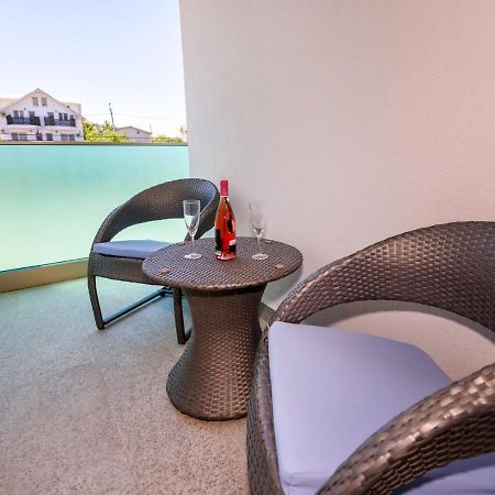 Aquarium Residence 4 Неводарі Екстер'єр фото